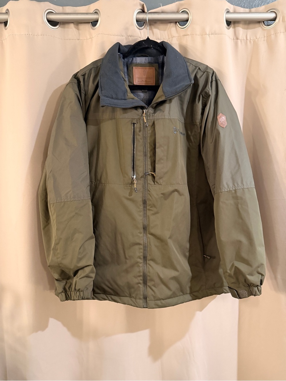 Free Country Olive Green Men’s Coat  with Contrast Collar